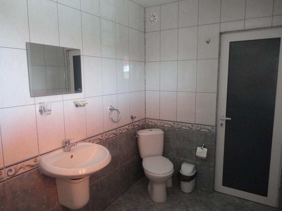 Hotel Kalina Приморско Экстерьер фото